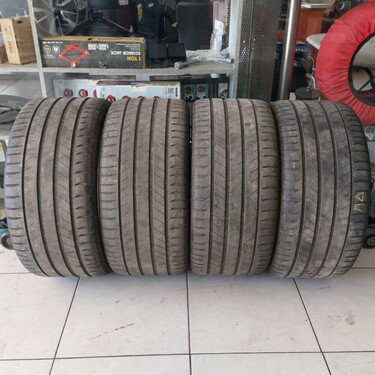 ΜΕΤΑΧΕΙΡΙΣΜΕΝΑ ΕΛΑΣΤΙΚΑ 295/35R21 MICHELIN